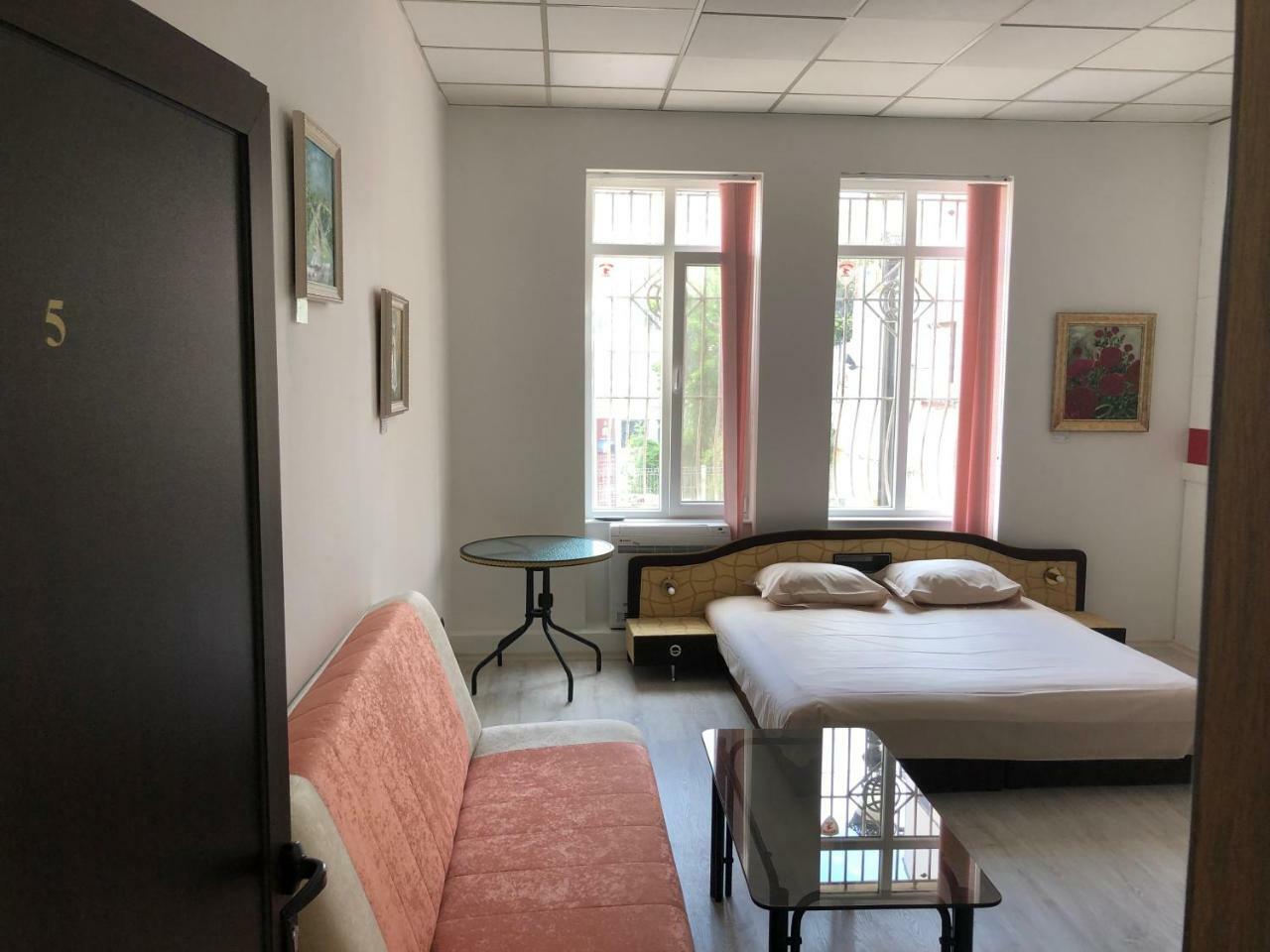 פלובדיב Guest Rooms Opera מראה חיצוני תמונה